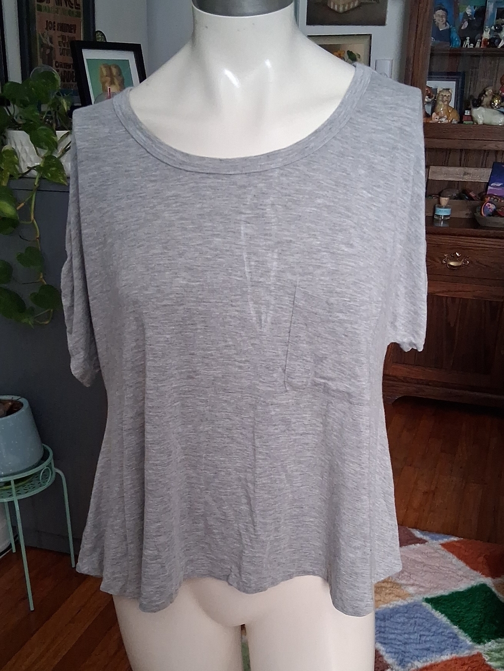 Misia Light Gray Short-Sleeve Pocket Tee